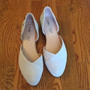 BNWOB Toms Size 8 flats